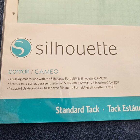 New Silhouette Portrait Cameo Standard Tack Cutting Mat 8 x 12 In - Picture 2 of 5